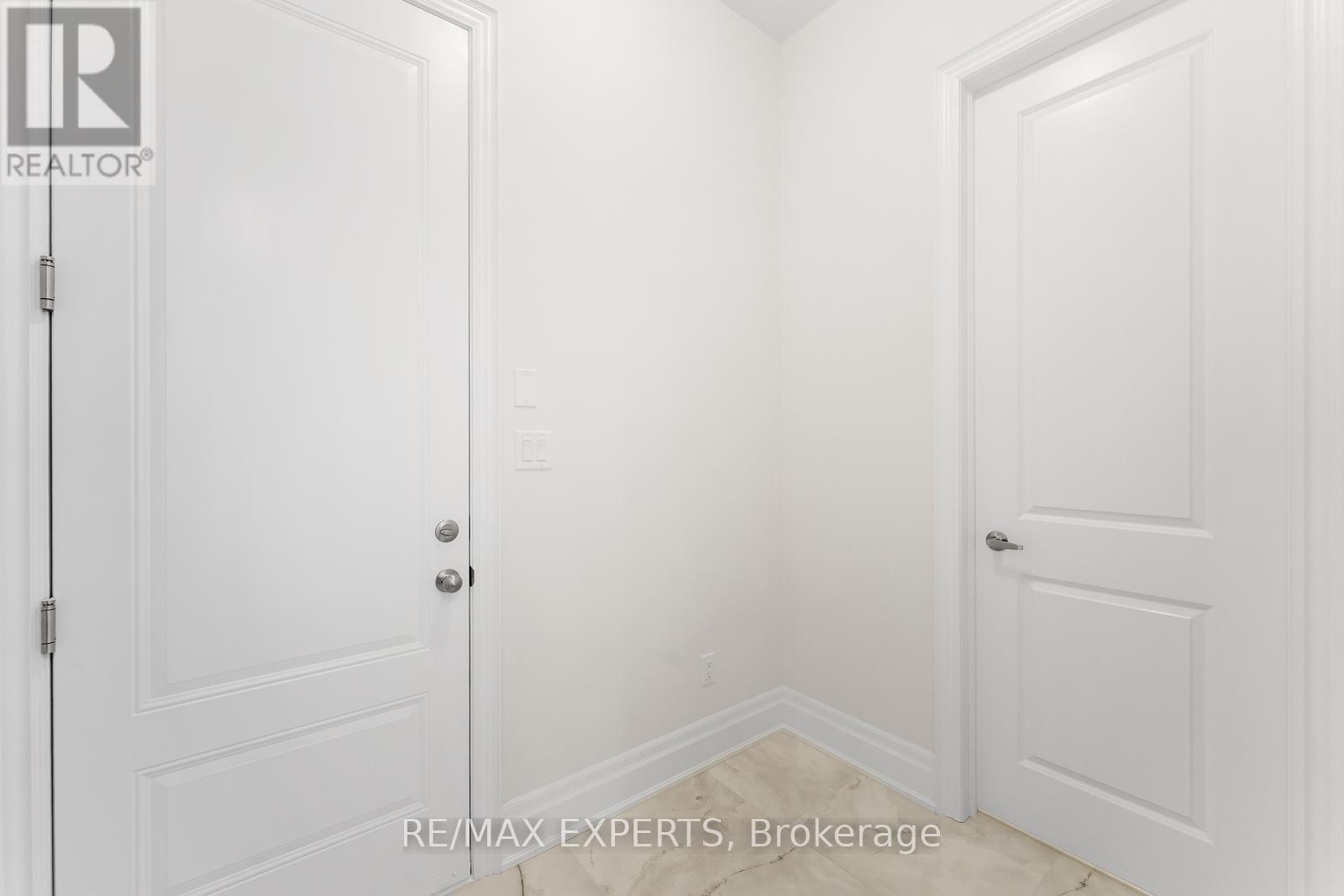 17 Saxby Farm Avenue, King, Ontario  L7B 1K5 - Photo 45 - N12479574
