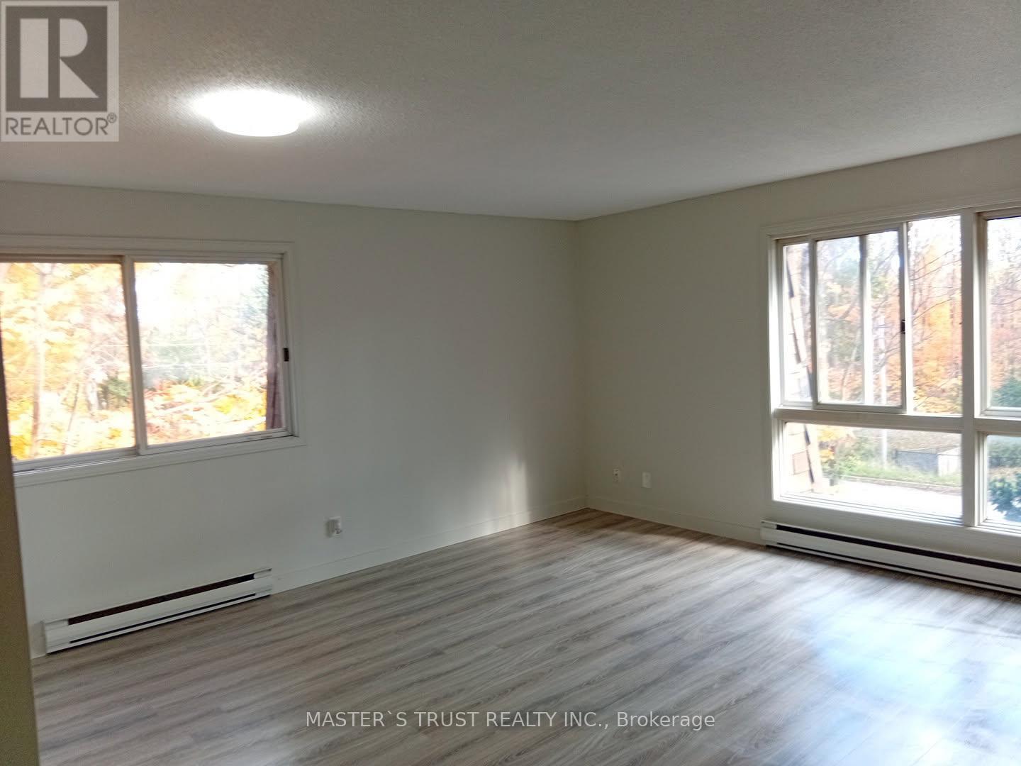 4 - 190 BORLAND STREET E, Orillia, Ontario