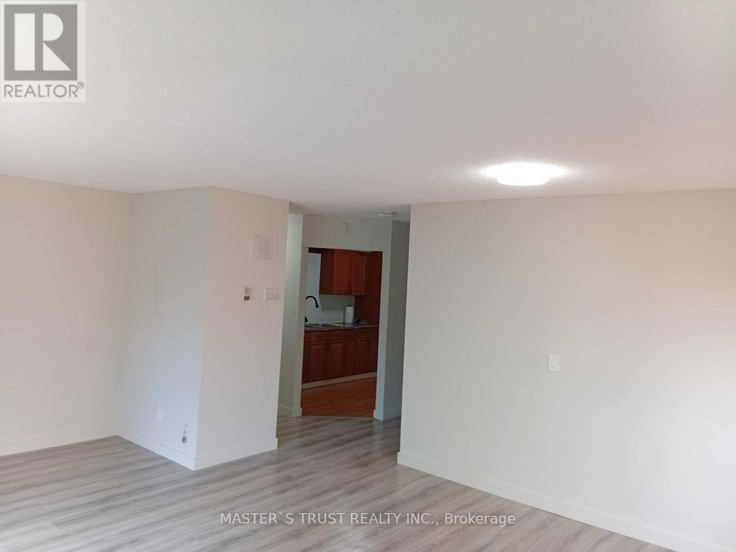 4 - 190 Borland Street E, Orillia, Ontario  L3V 2C3 - Photo 4 - S12479543
