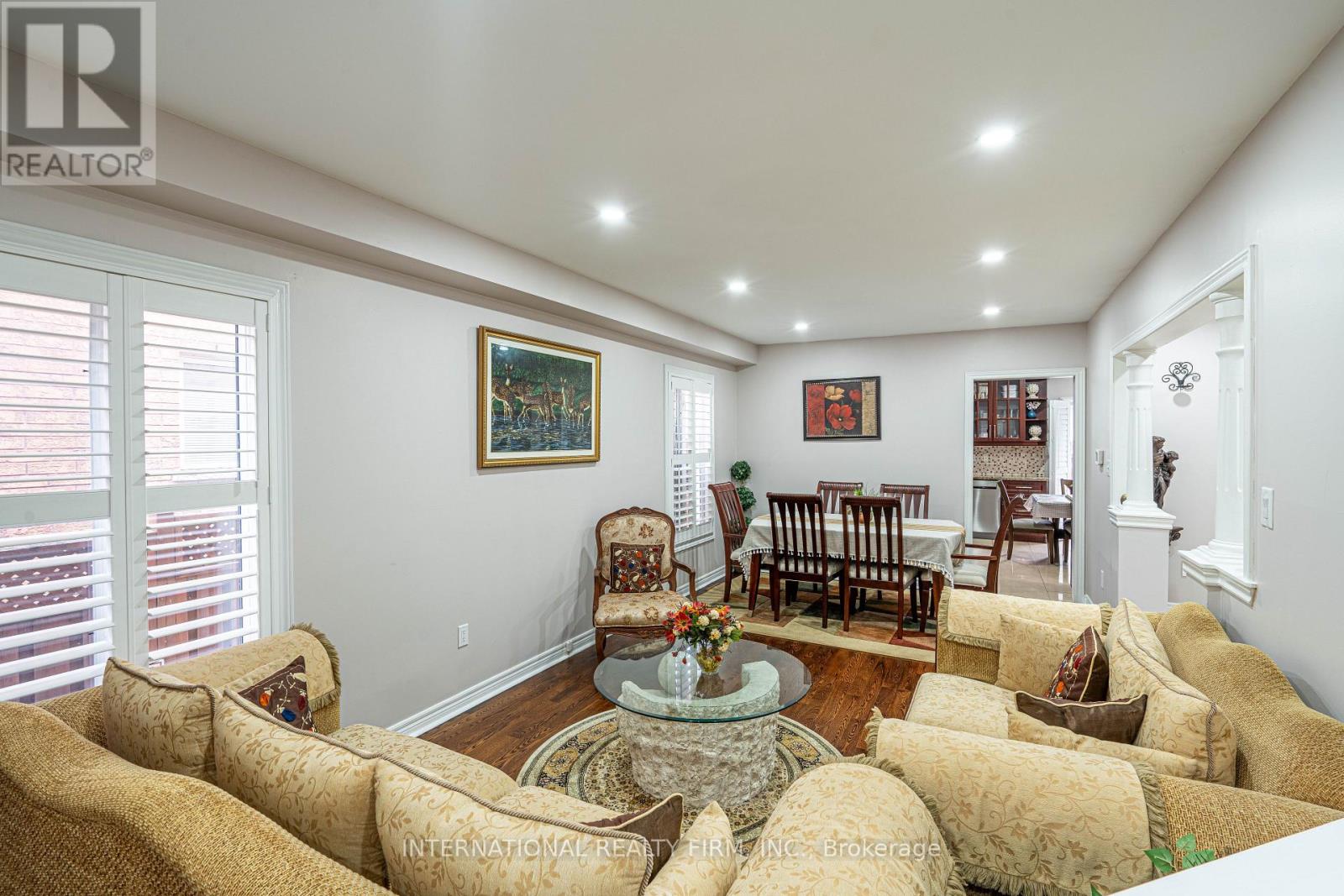 72 Barleyfield Road, Brampton, Ontario  L6R 2J1 - Photo 6 - W12479521