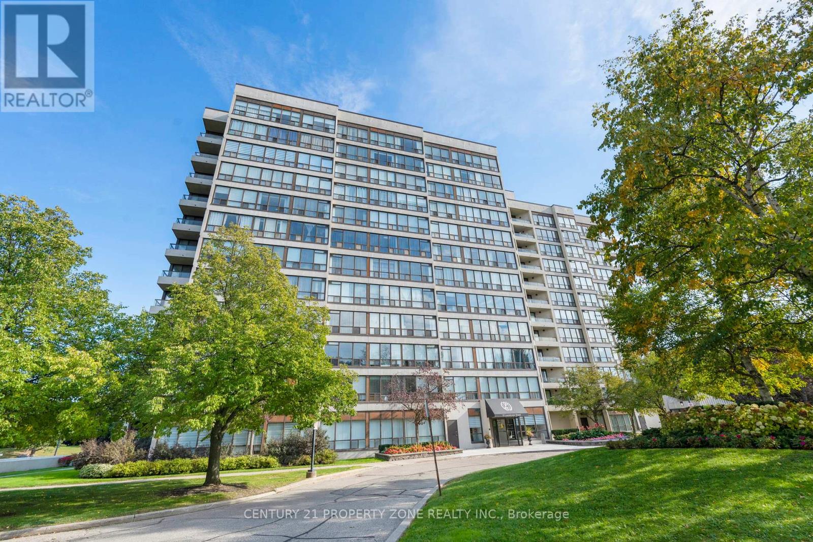 407 - 10 LAURELCREST STREET, Brampton, Ontario