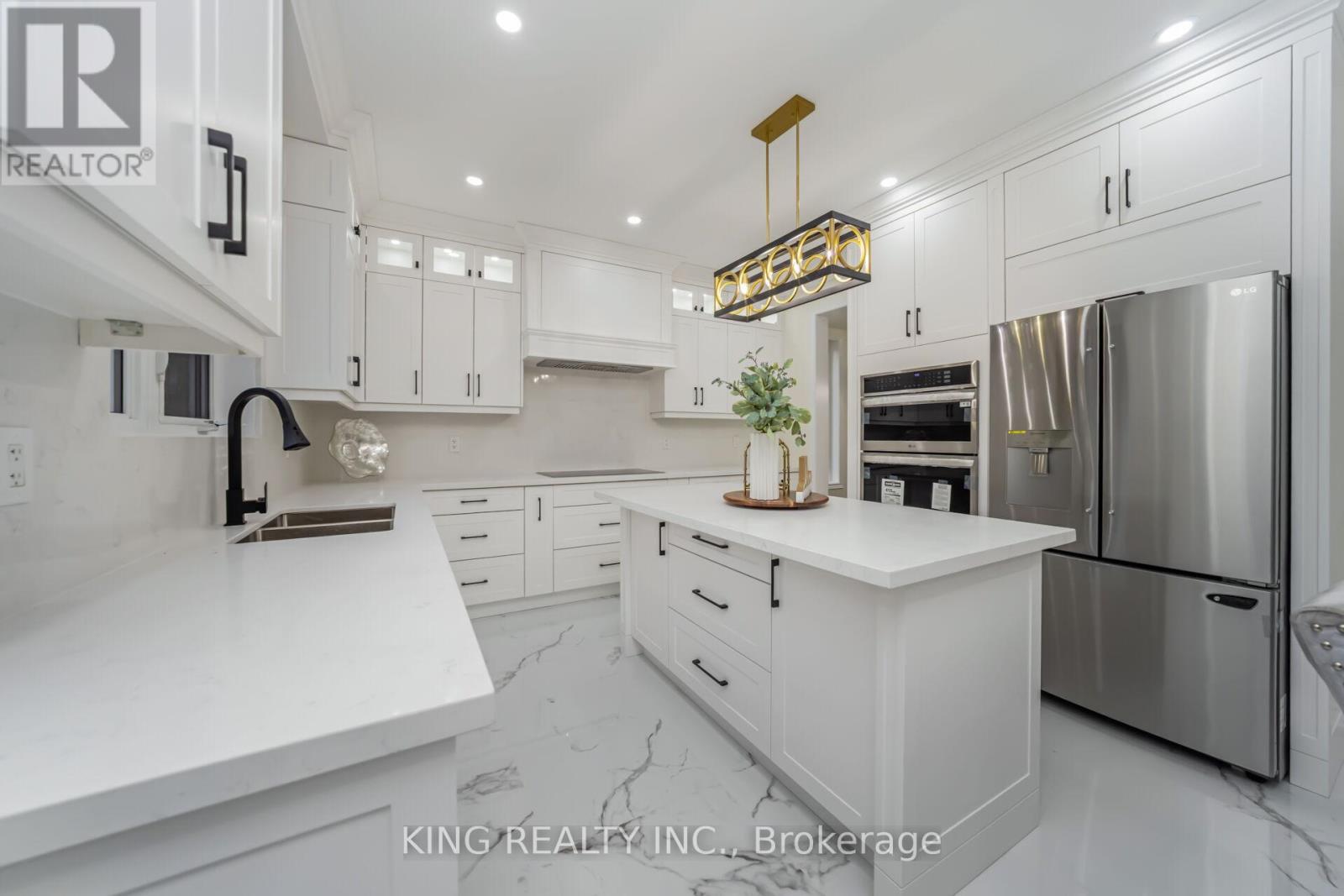 52 Haverstock Crescent, Brampton, Ontario  L7A 0G1 - Photo 15 - W12479550