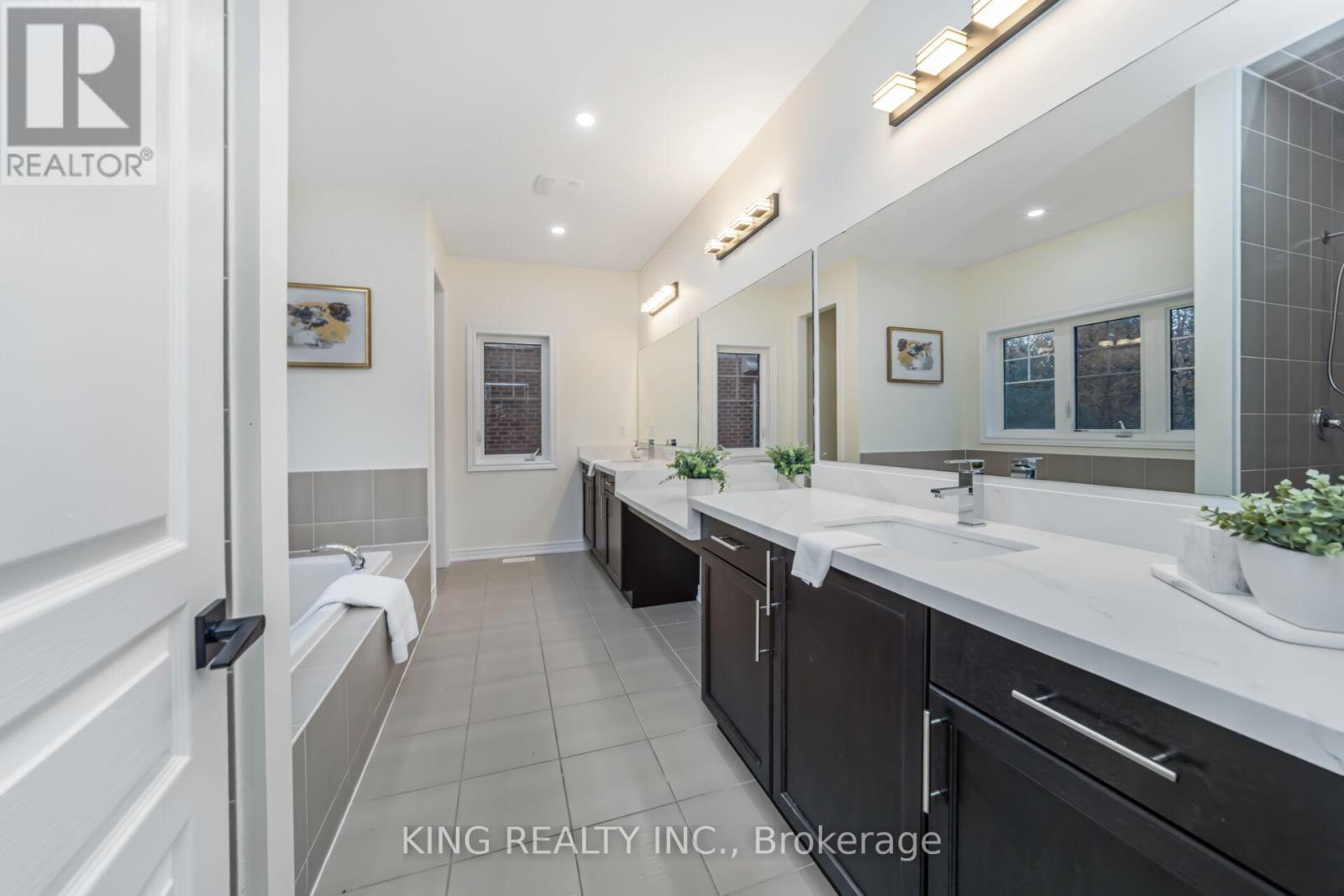 52 Haverstock Crescent, Brampton, Ontario  L7A 0G1 - Photo 24 - W12479550