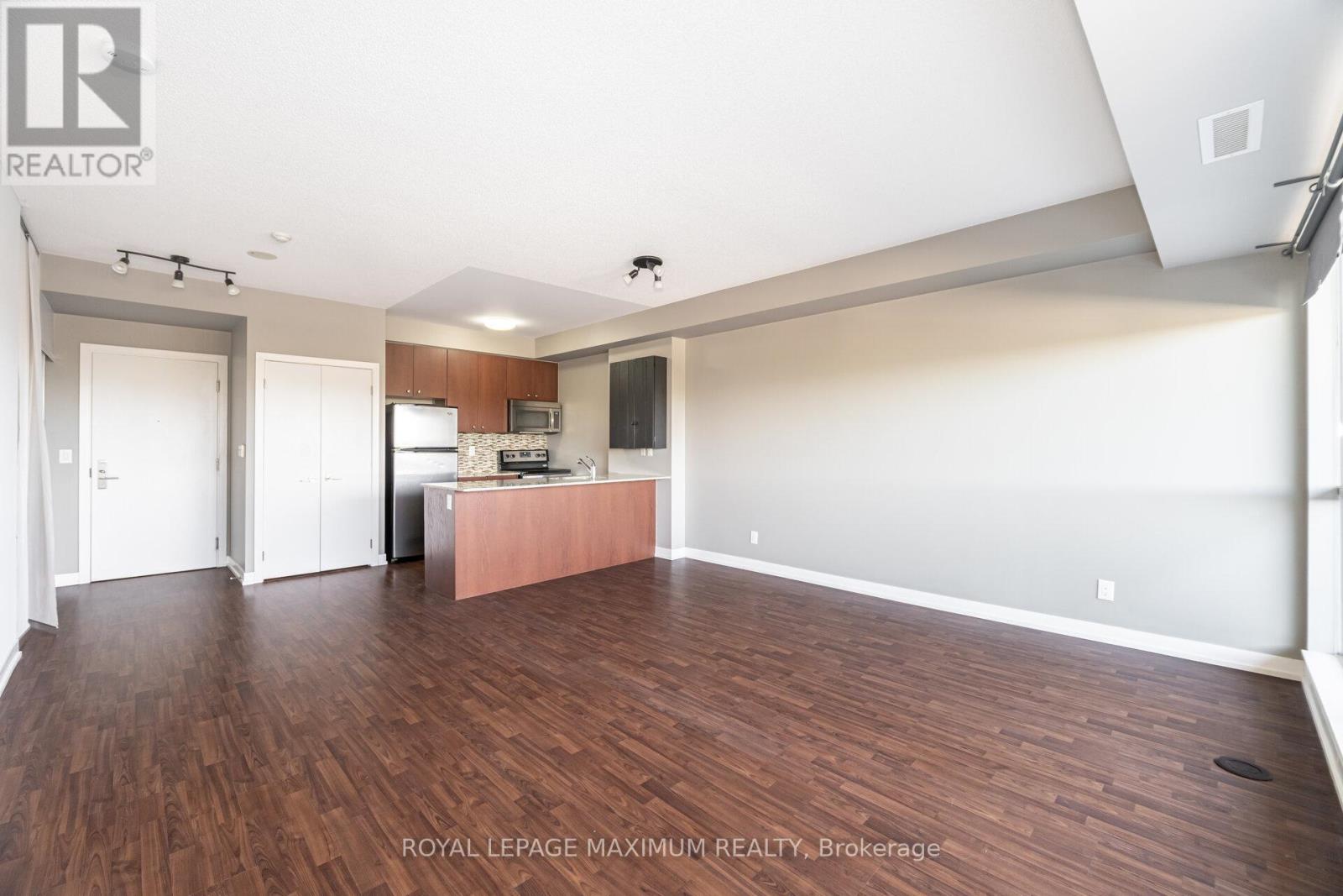 511 - 5101 Dundas Street W, Toronto, Ontario  M9A 5G8 - Photo 11 - W12479573