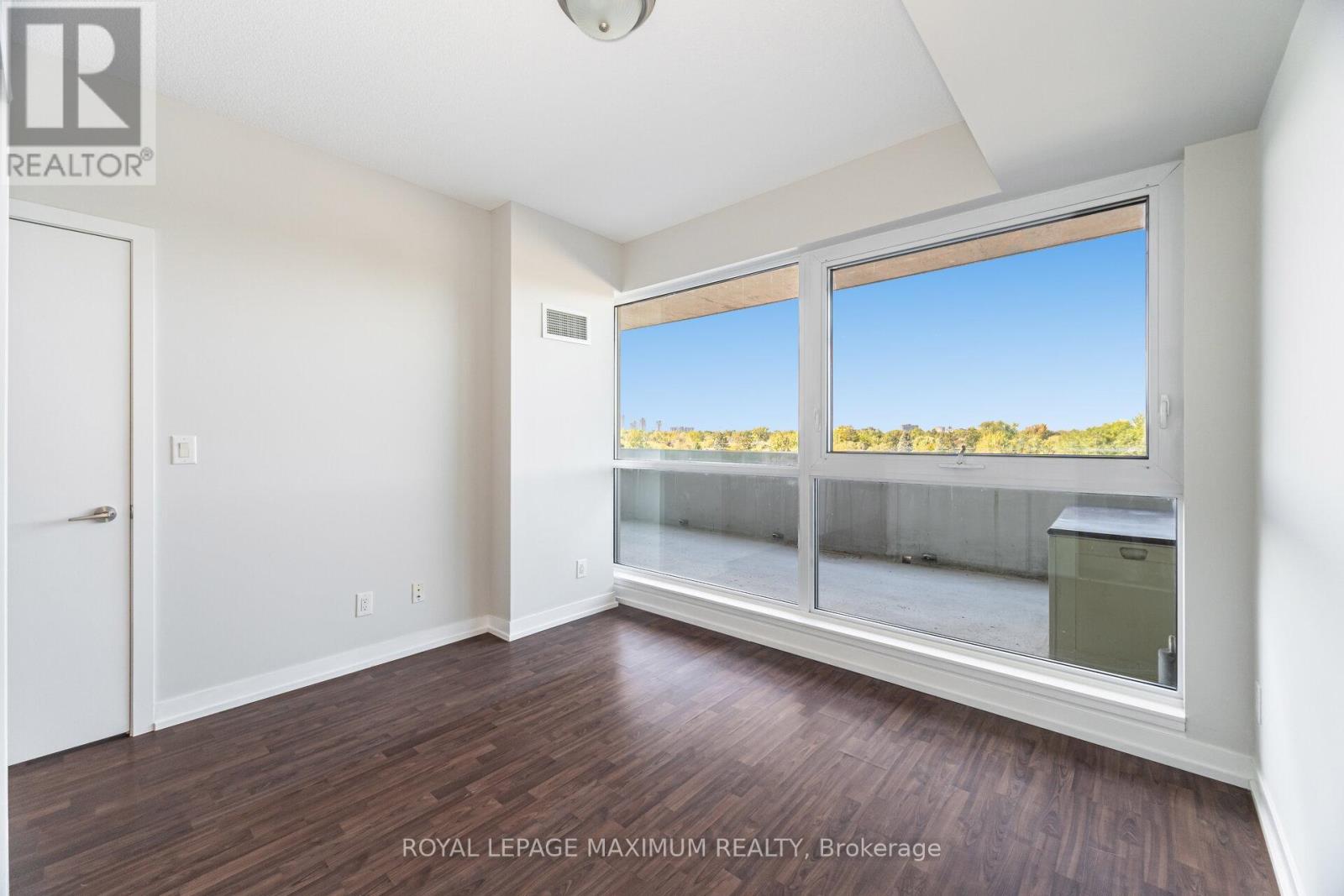 511 - 5101 Dundas Street W, Toronto, Ontario  M9A 5G8 - Photo 16 - W12479573