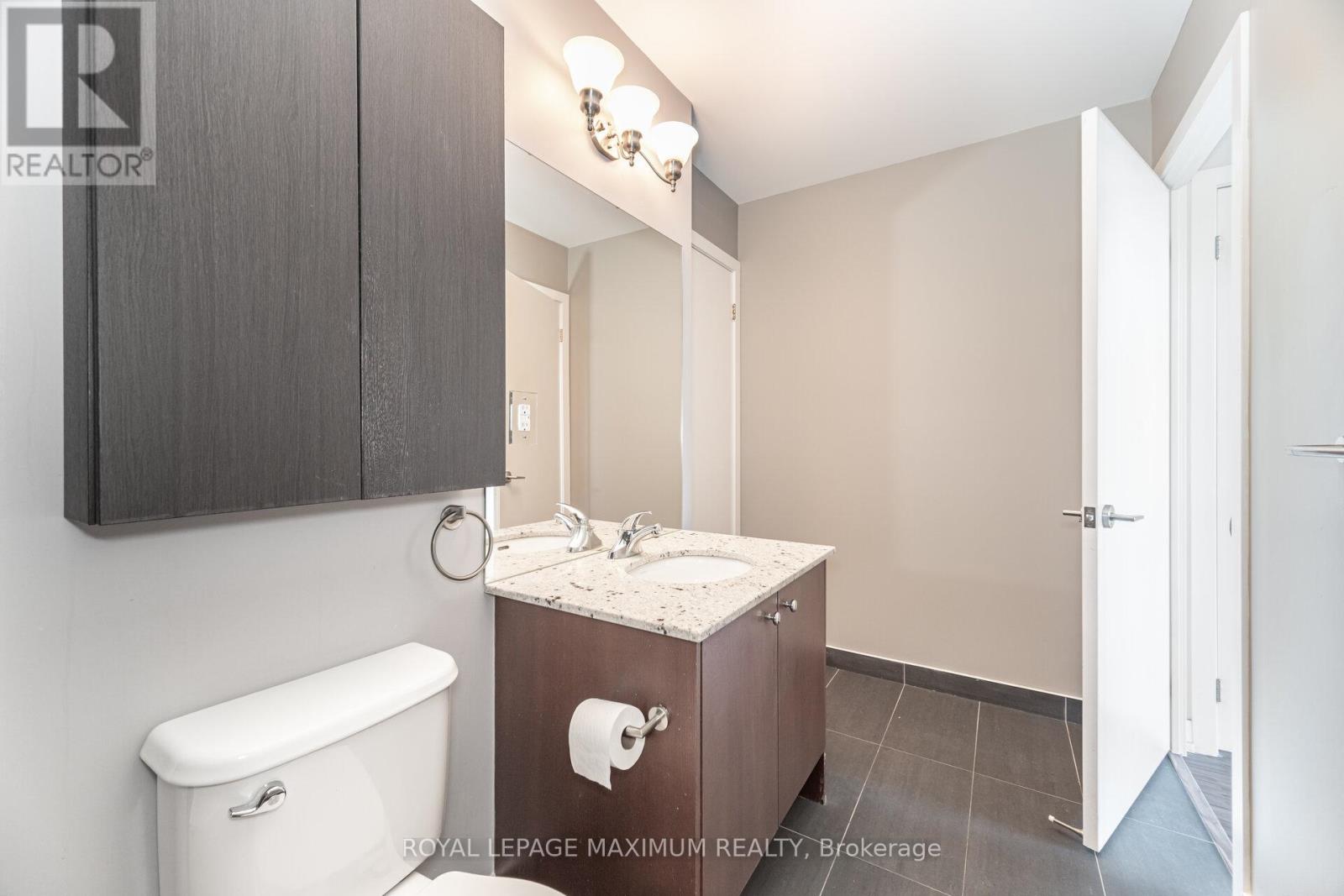 511 - 5101 Dundas Street W, Toronto, Ontario  M9A 5G8 - Photo 19 - W12479573