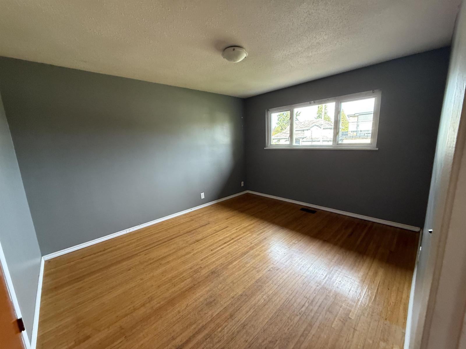 14636 109a Avenue, Surrey, British Columbia  V3R 1Y8 - Photo 7 - R3061517