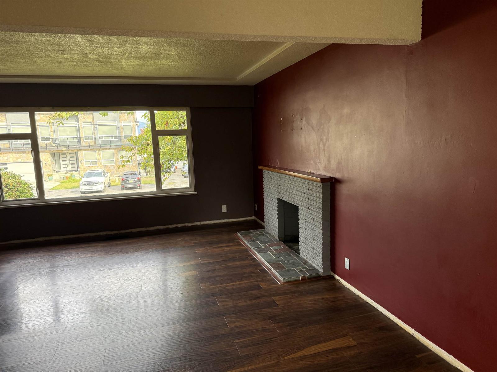14636 109a Avenue, Surrey, British Columbia  V3R 1Y8 - Photo 5 - R3061517