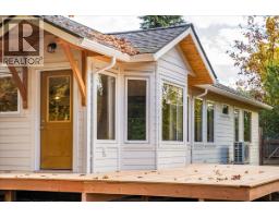 603 Main Street, slocan, British Columbia