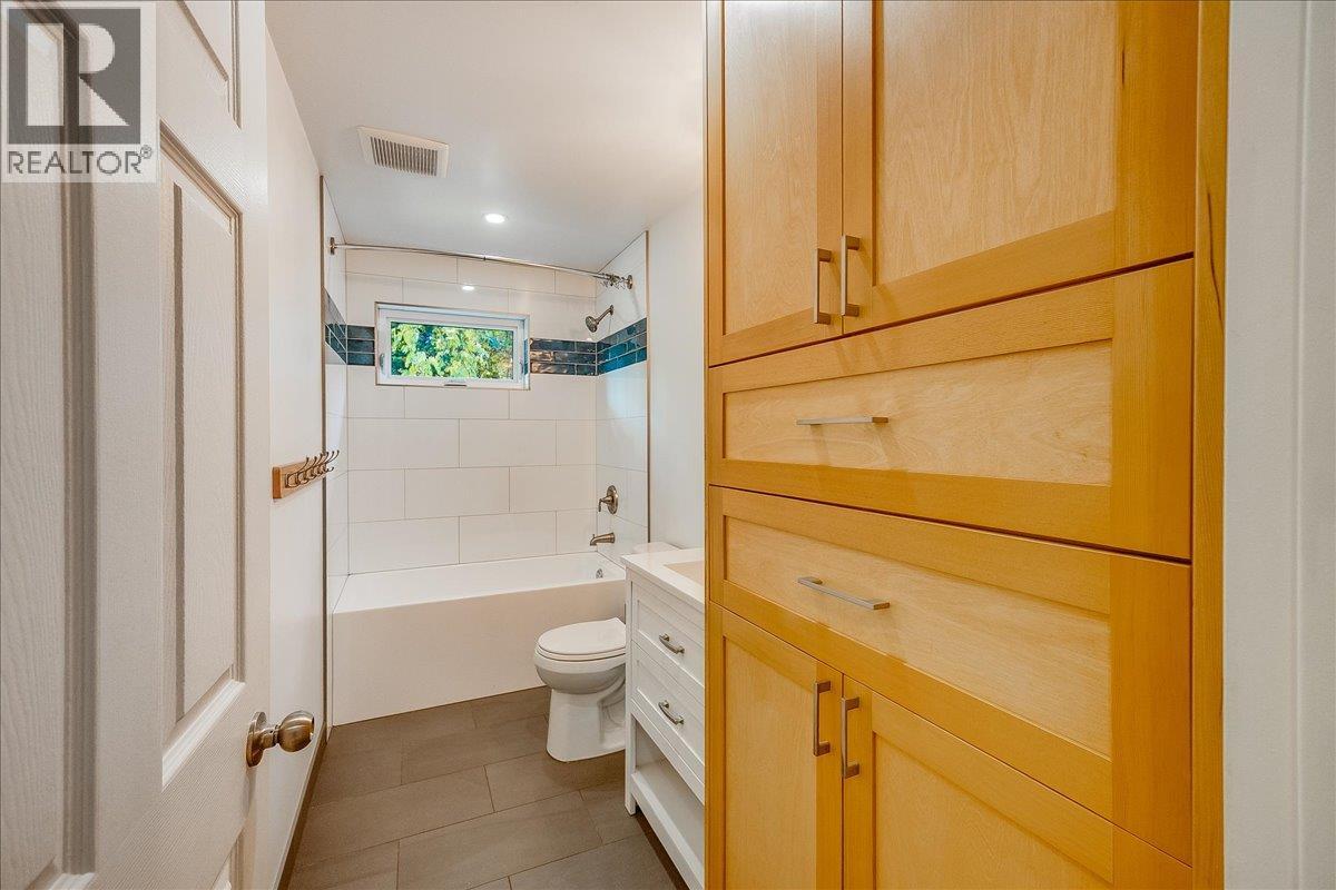 603 Main Street, Slocan, British Columbia  V0G 2C0 - Photo 26 - 10366517