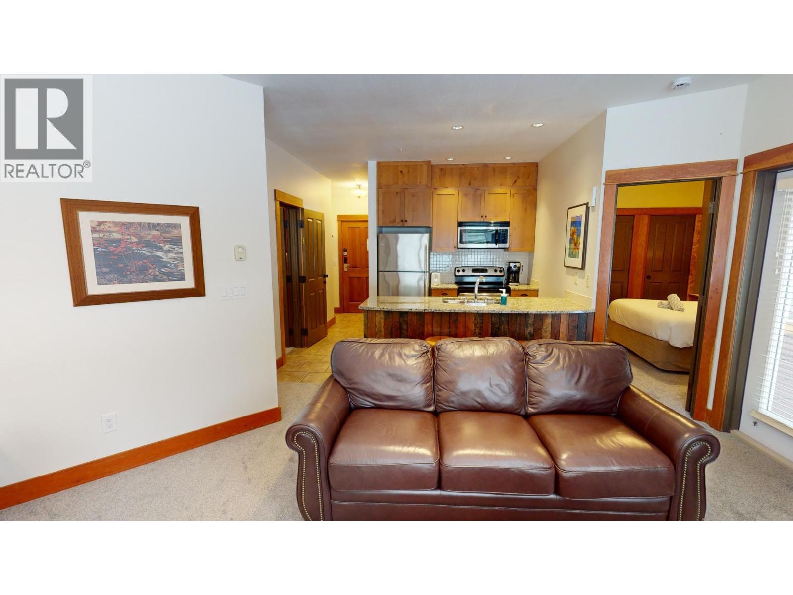 4559 Timberline Crescent Unit# 618 C, Fernie, British Columbia  V0B 1M6 - Photo 5 - 10351945