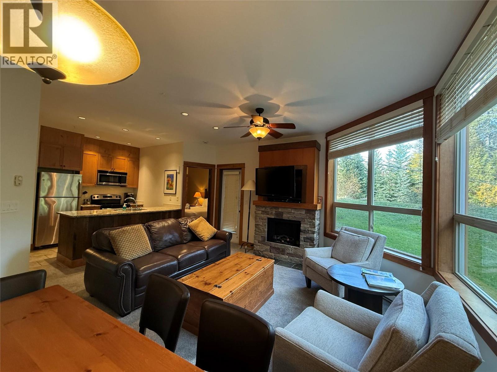 4559 Timberline Crescent Unit# 618 C, Fernie, British Columbia  V0B 1M6 - Photo 13 - 10351945