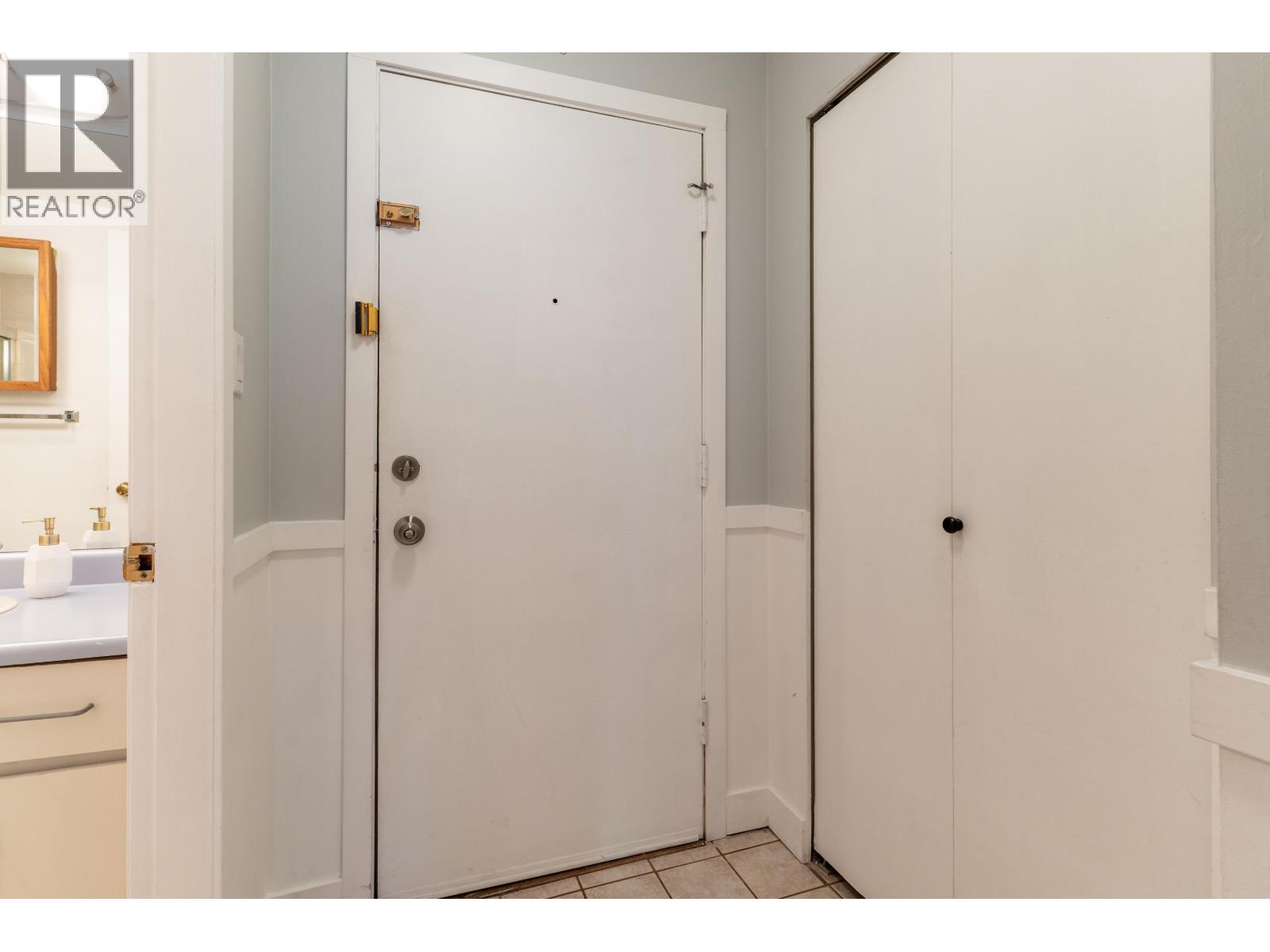 105 22222 119 Avenue, Maple Ridge, British Columbia  V2X 2Y9 - Photo 19 - R3061553