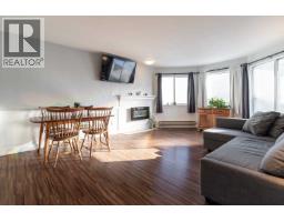 105 22222 119 AVENUE, Maple Ridge, British Columbia