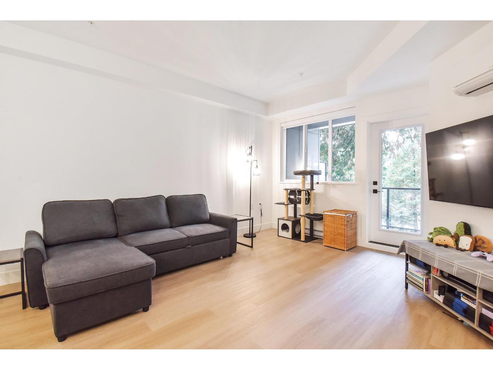 311 3438 146a Street, Surrey, British Columbia  V4P 0J1 - Photo 5 - R3061557