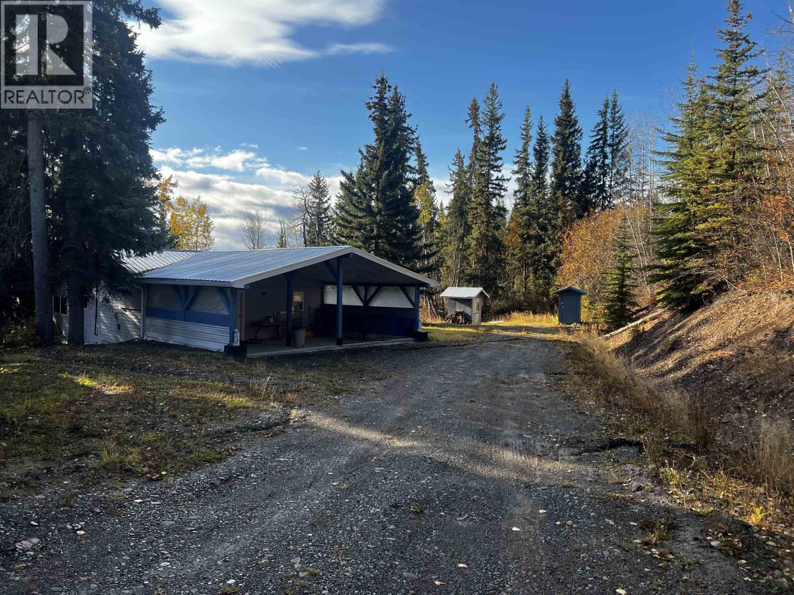 22361 Stella Road, Fraser Lake, British Columbia  V0J 1S0 - Photo 4 - R3061528
