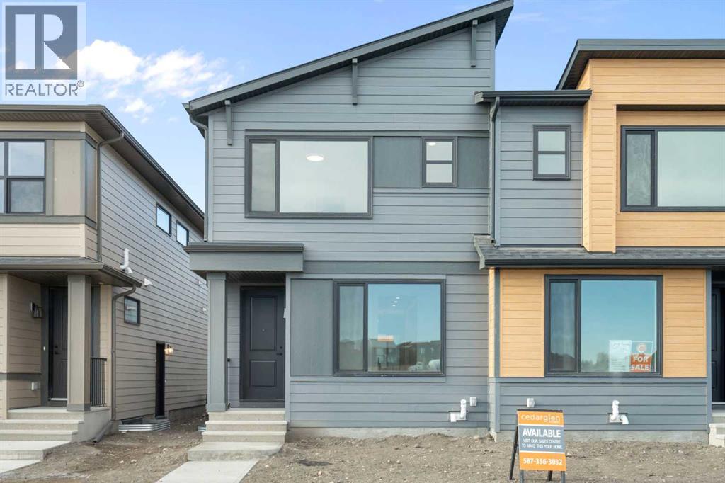 103 Royston Way Nw, Calgary, Alberta  T3L 0M4 - Photo 1 - A2266192