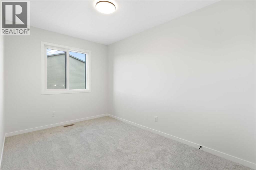 103 Royston Way Nw, Calgary, Alberta  T3L 0M4 - Photo 38 - A2266192