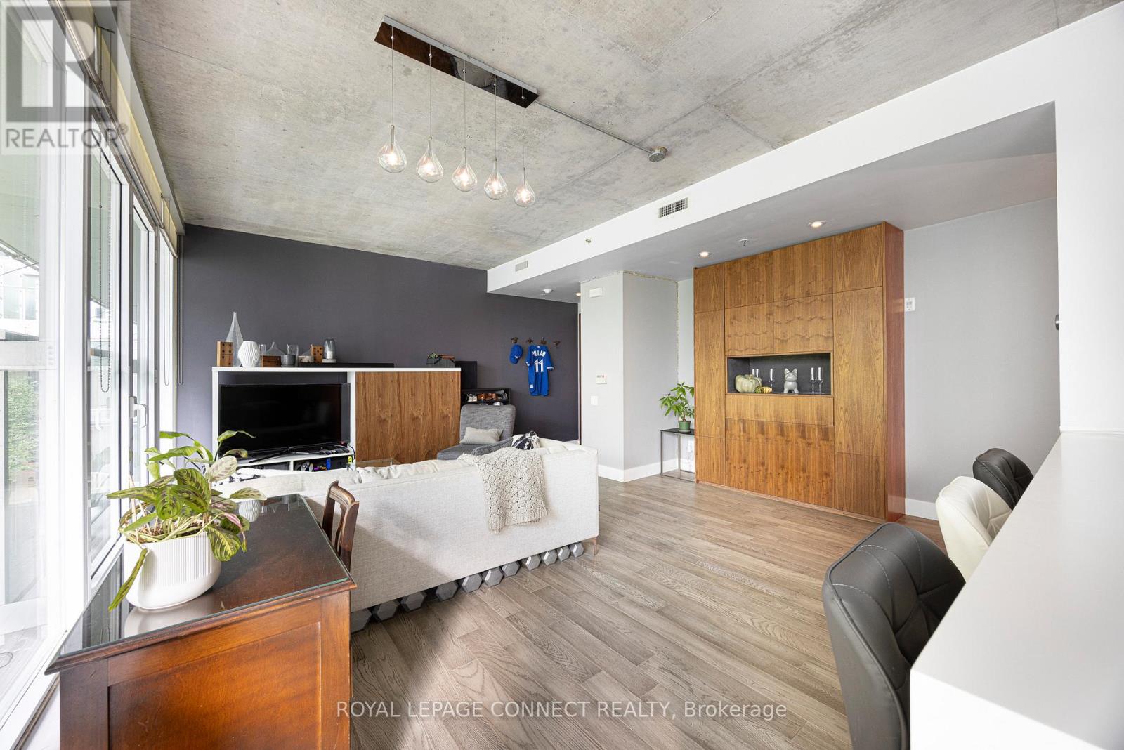 204 - 75 Portland Street, Toronto, Ontario  M5V 2M9 - Photo 10 - C12479602