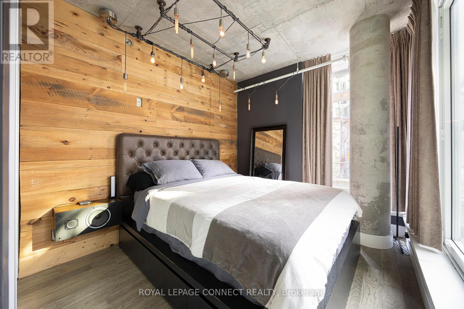 204 - 75 Portland Street, Toronto, Ontario  M5V 2M9 - Photo 15 - C12479602