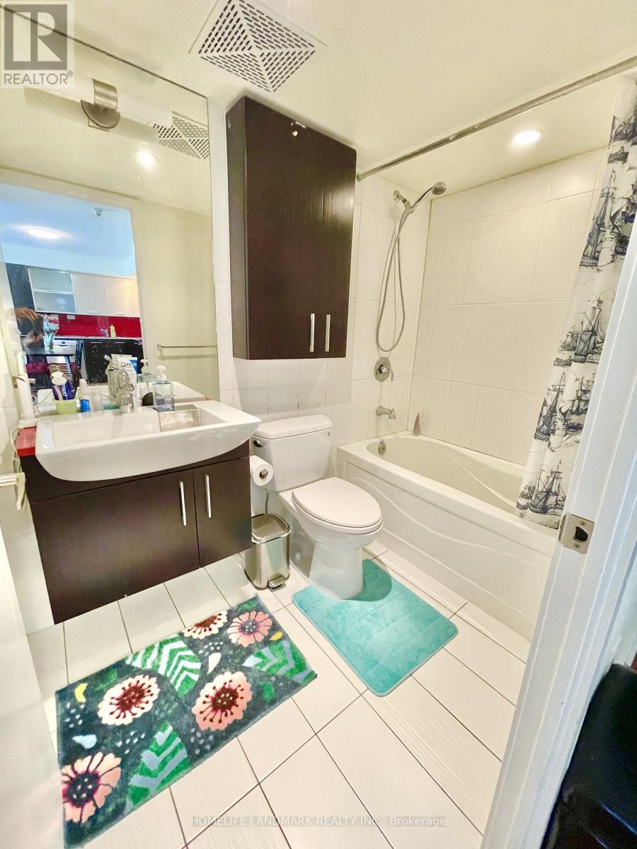 1610 - 8 Telegram Mews, Toronto, Ontario  M5V 3Z5 - Photo 16 - C12479608