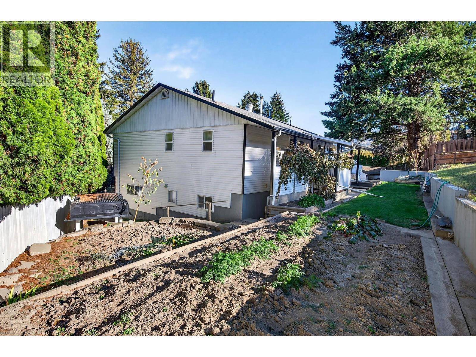 2271 Park Drive, Kamloops, British Columbia  V2V 4P7 - Photo 25 - 10365624