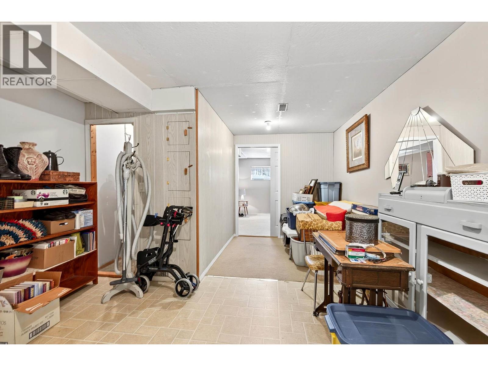 2271 Park Drive, Kamloops, British Columbia  V2V 4P7 - Photo 33 - 10365624