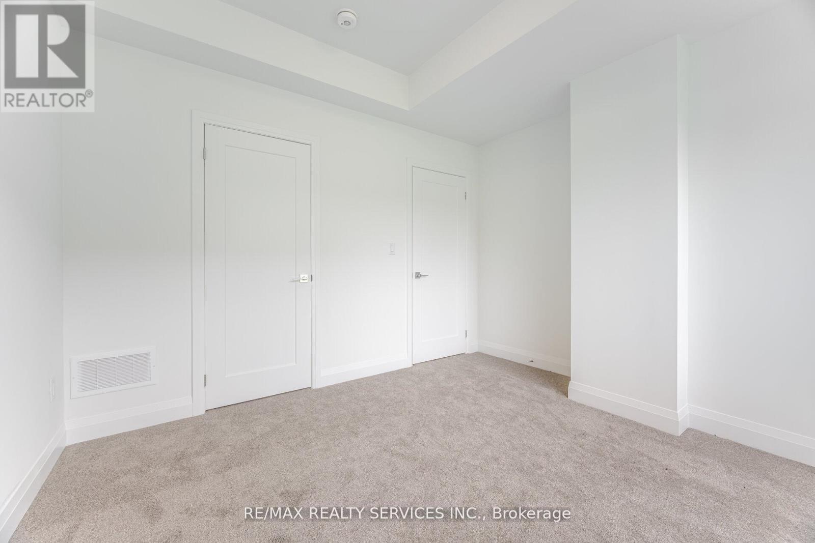 8 Lois Torrance Trail, Uxbridge, Ontario  L9P 0R9 - Photo 44 - N12479585