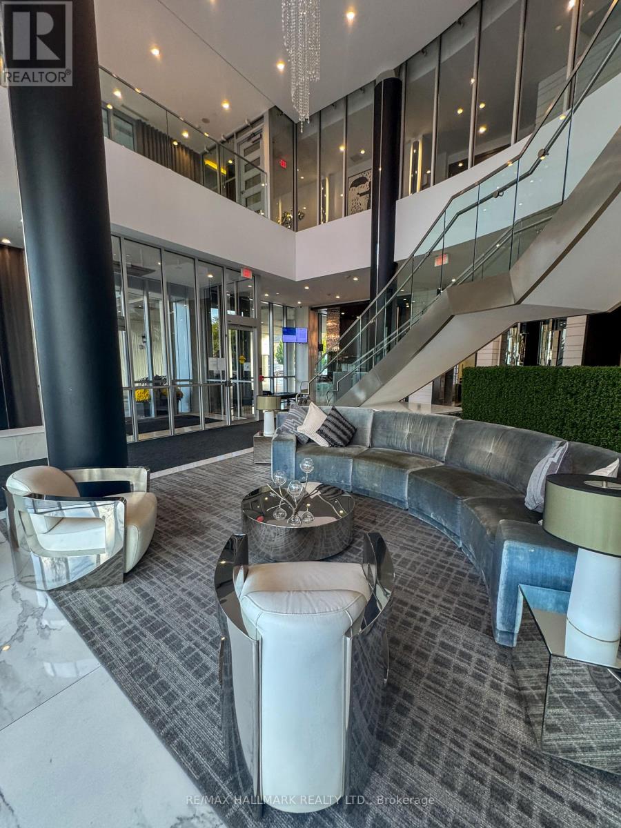 327 - 9471 Yonge Street, Richmond Hill, Ontario  L4C 0Z5 - Photo 18 - N12479594