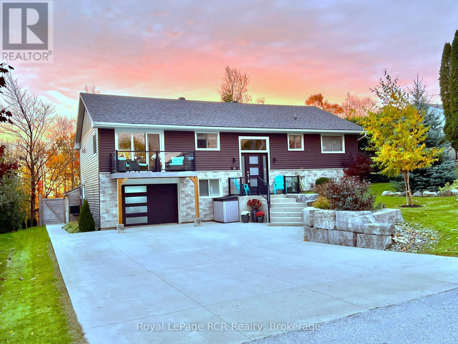 251 PEARSON STREET, Meaford, Ontario