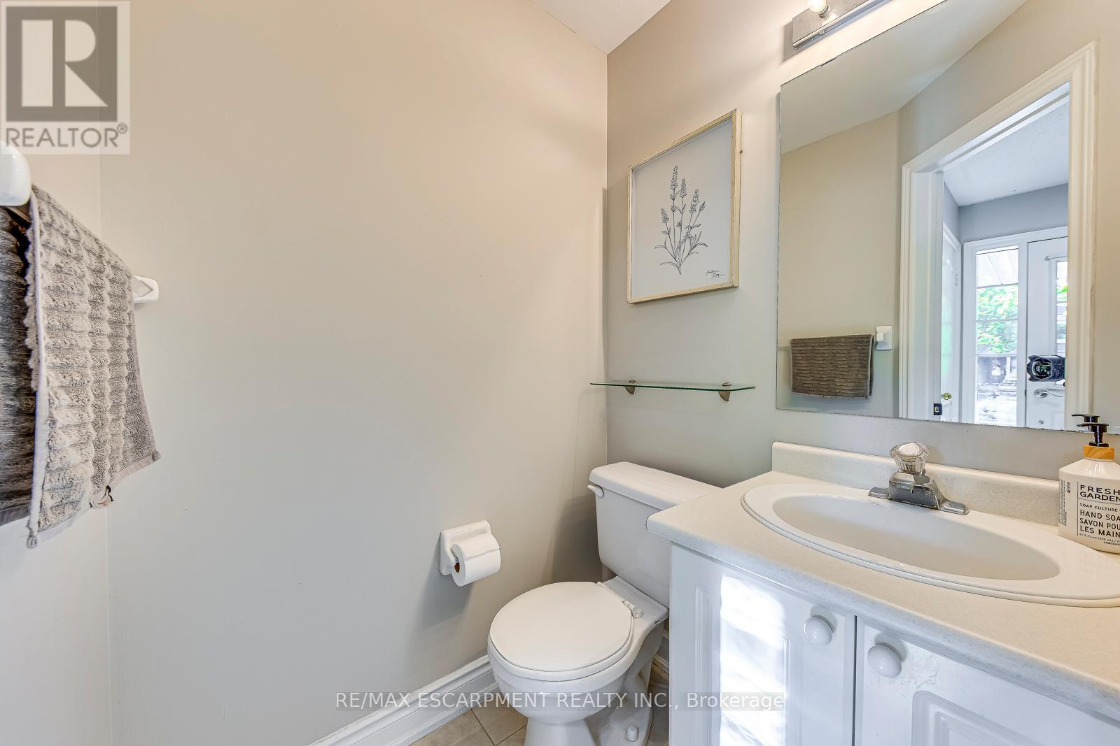 5183 Fernbrook Court, Burlington, Ontario  L7L 6J5 - Photo 17 - W12479583