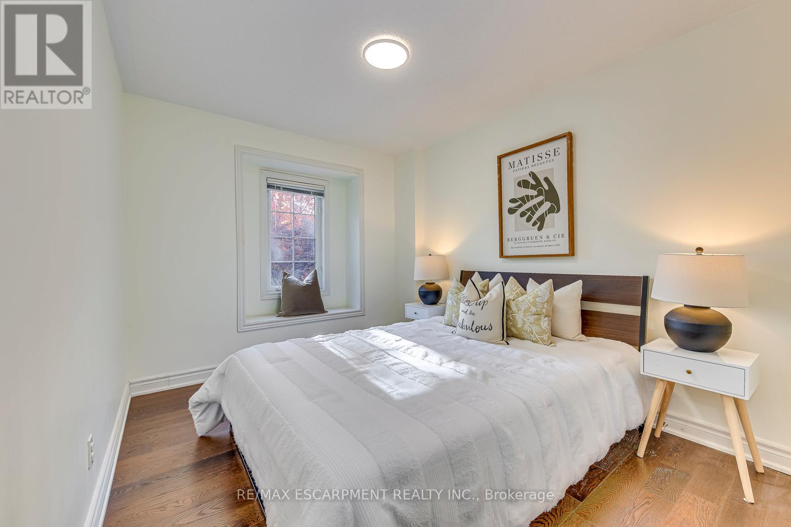 5183 Fernbrook Court, Burlington, Ontario  L7L 6J5 - Photo 26 - W12479583