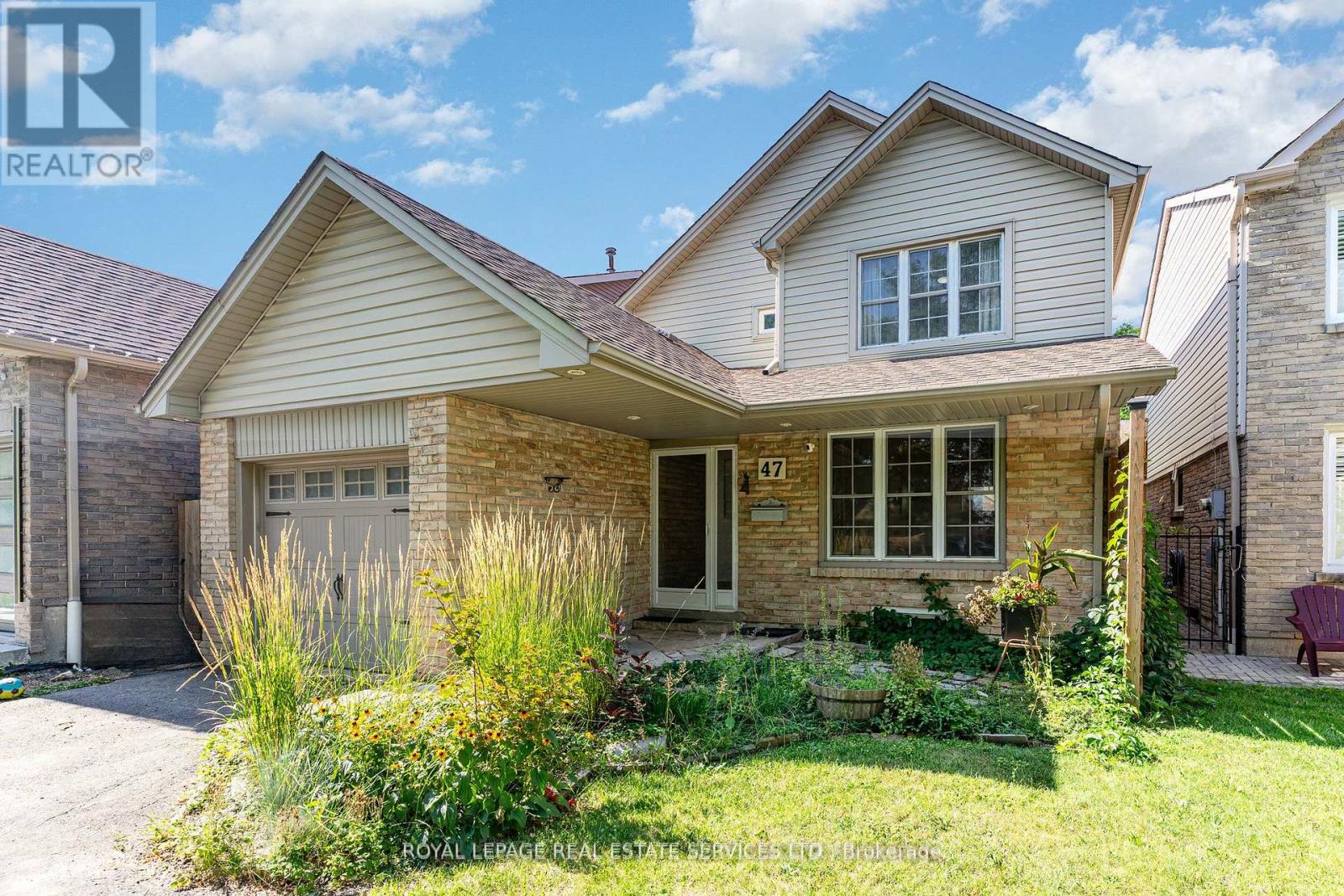 47 Lafferty Street, Toronto, Ontario  M9C 5B5 - Photo 2 - W12479584