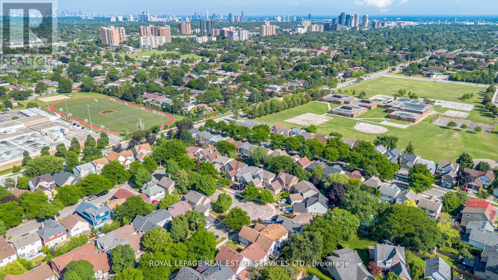 47 Lafferty Street, Toronto, Ontario  M9C 5B5 - Photo 38 - W12479584