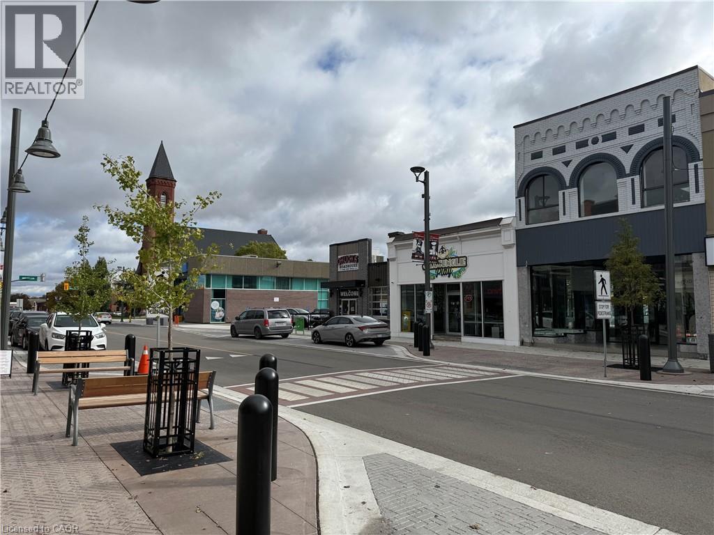 516 Dundas Street, Woodstock, Ontario  N4S 1C5 - Photo 2 - 40781901