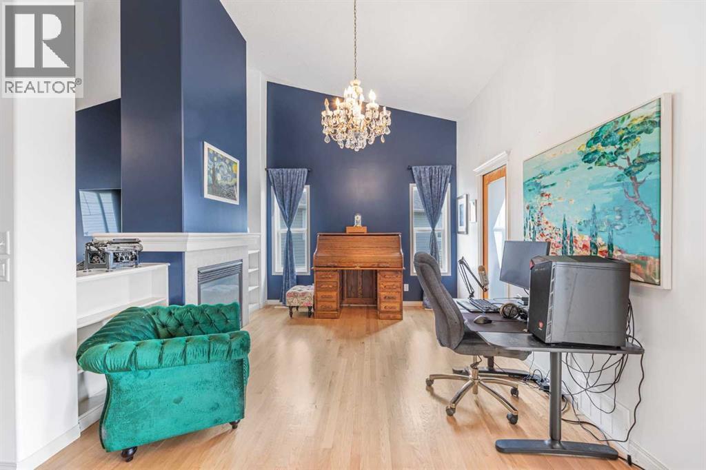 152 Cove Rise, Chestermere, Alberta  T1X 1S7 - Photo 11 - A2252080