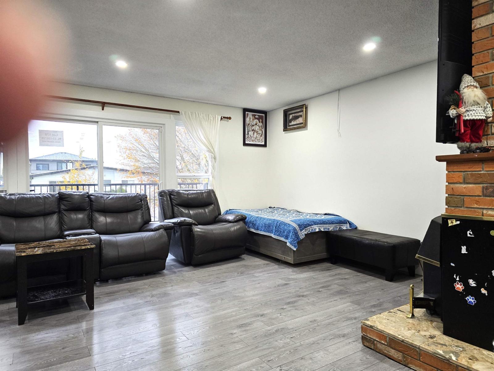 32362 Adair Avenue, Abbotsford, British Columbia  V2T 4L5 - Photo 8 - R3060024
