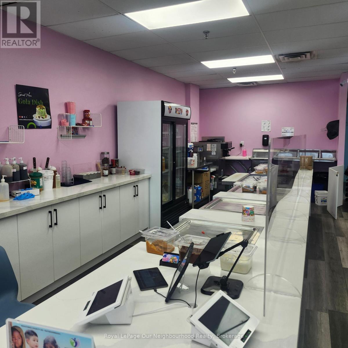 11 - 1135 Lansdowne Street W, Peterborough, Ontario  K9J 7M2 - Photo 4 - X12479632