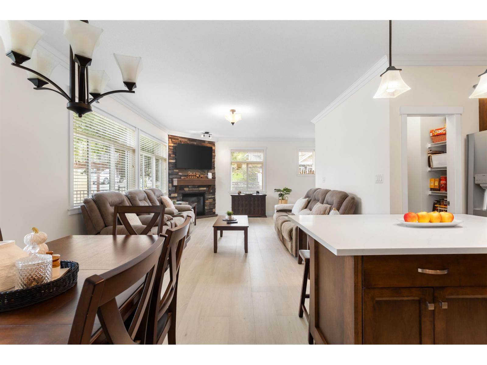 3 34130 Old Yale Road, Abbotsford, British Columbia V2S 0E6 - Photo 5 - R3060651