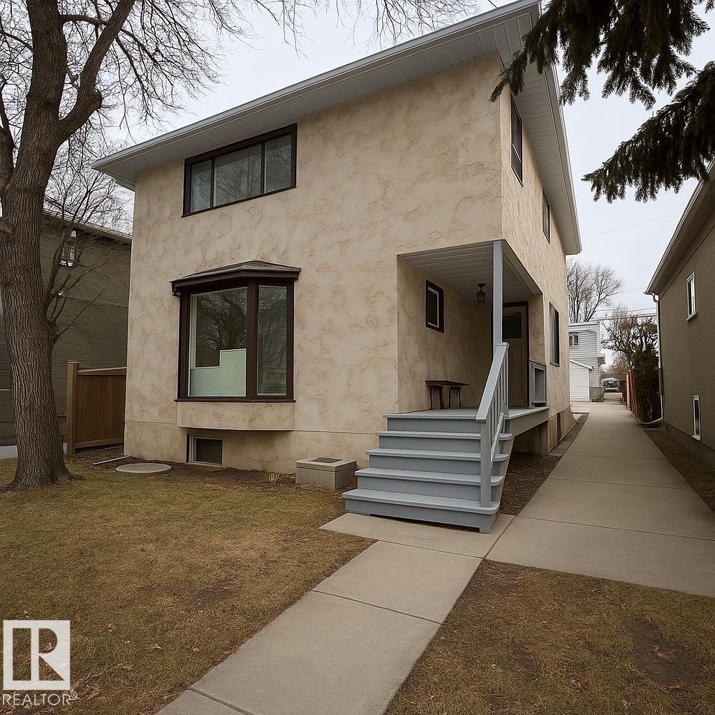 10934 76 AV NW, Edmonton, Alberta