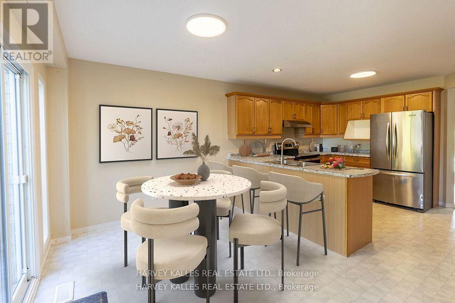 573 Windjammer Way, Waterloo, Ontario  N2K 3Z5 - Photo 11 - X12479598