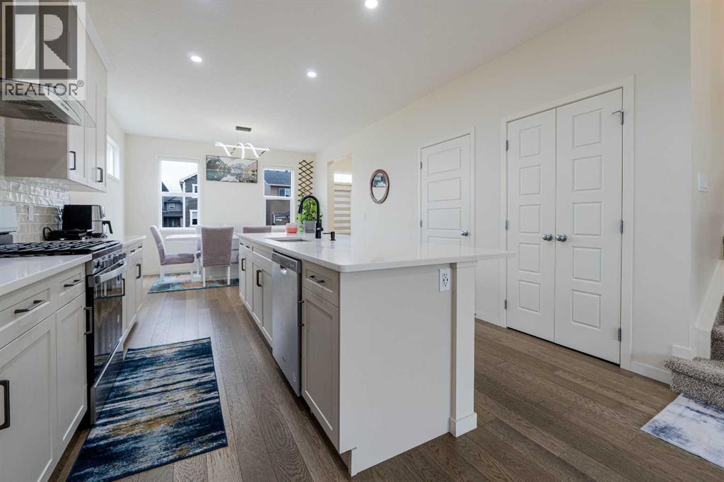 117 Midtown Close Sw, Airdrie, Alberta  T4B 5G9 - Photo 8 - A2264790