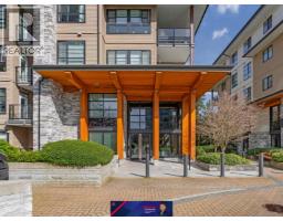 302 1151 WINDSOR MEWS