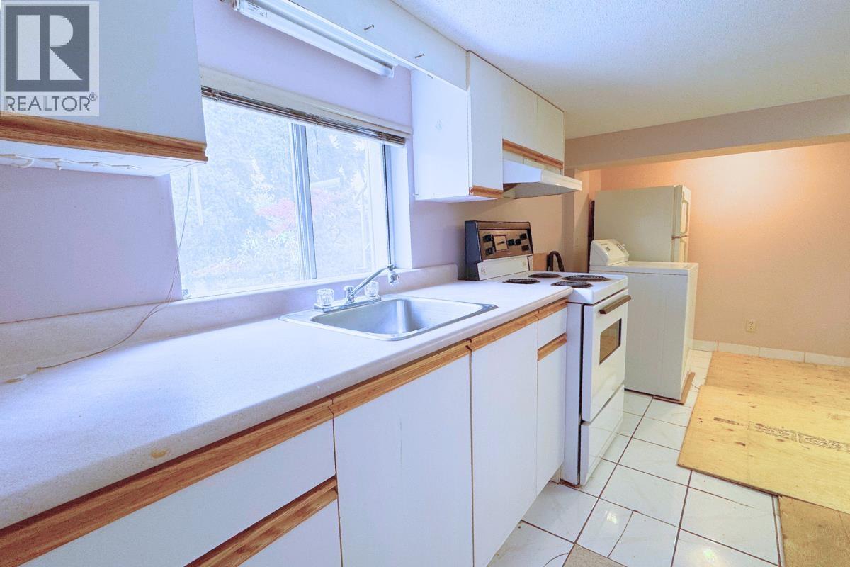 2168 Renfrew Street, Vancouver, British Columbia  V5M 3J5 - Photo 14 - R3058968