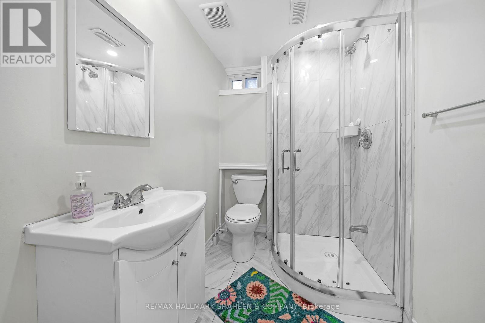 Bsmt - 31 Lochinvar Crescent, Toronto, Ontario  M3A 3J9 - Photo 14 - C12479629