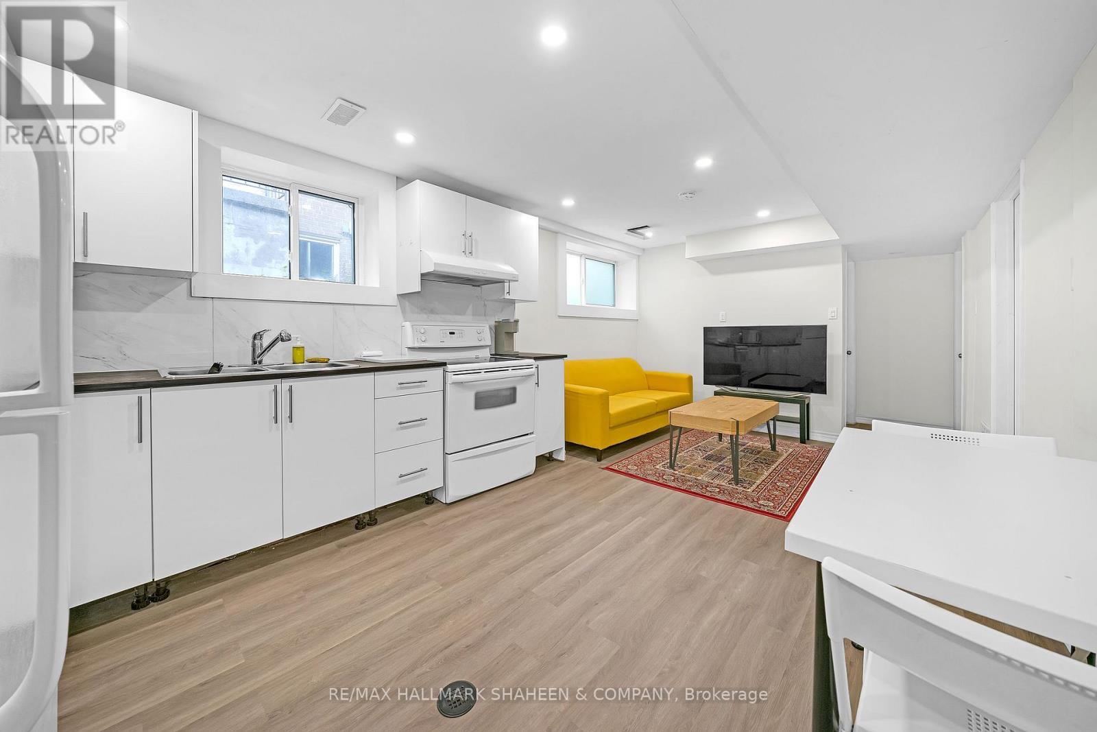 Bsmt - 31 Lochinvar Crescent, Toronto, Ontario  M3A 3J9 - Photo 8 - C12479629