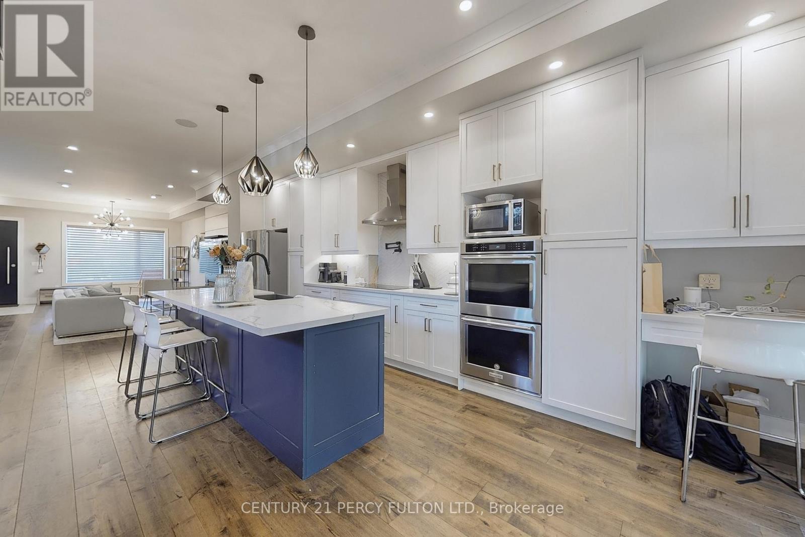 84 Wiley Avenue, Toronto, Ontario  M4J 3W6 - Photo 13 - E12479625