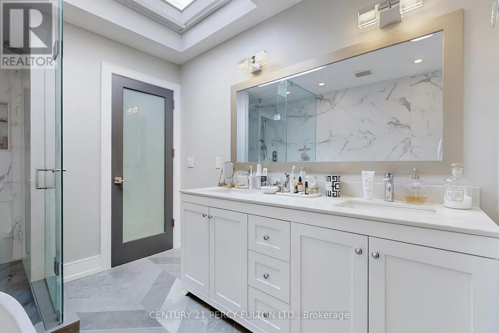 84 Wiley Avenue, Toronto, Ontario  M4J 3W6 - Photo 23 - E12479625