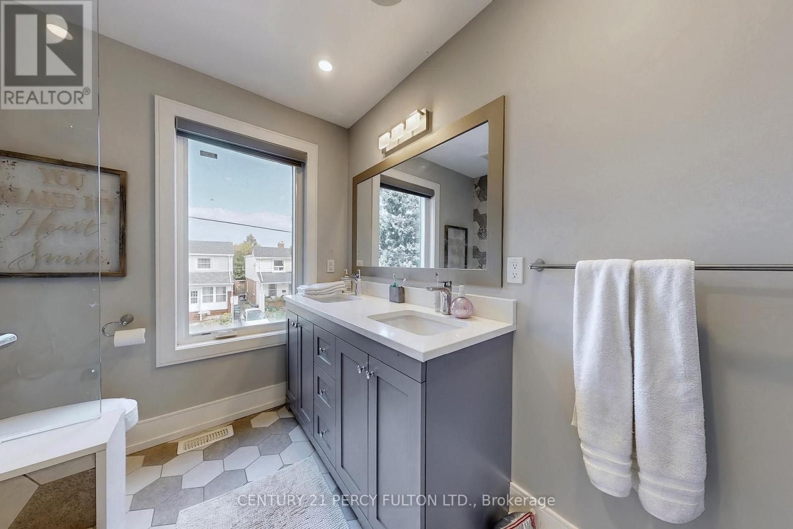 84 Wiley Avenue, Toronto, Ontario  M4J 3W6 - Photo 28 - E12479625
