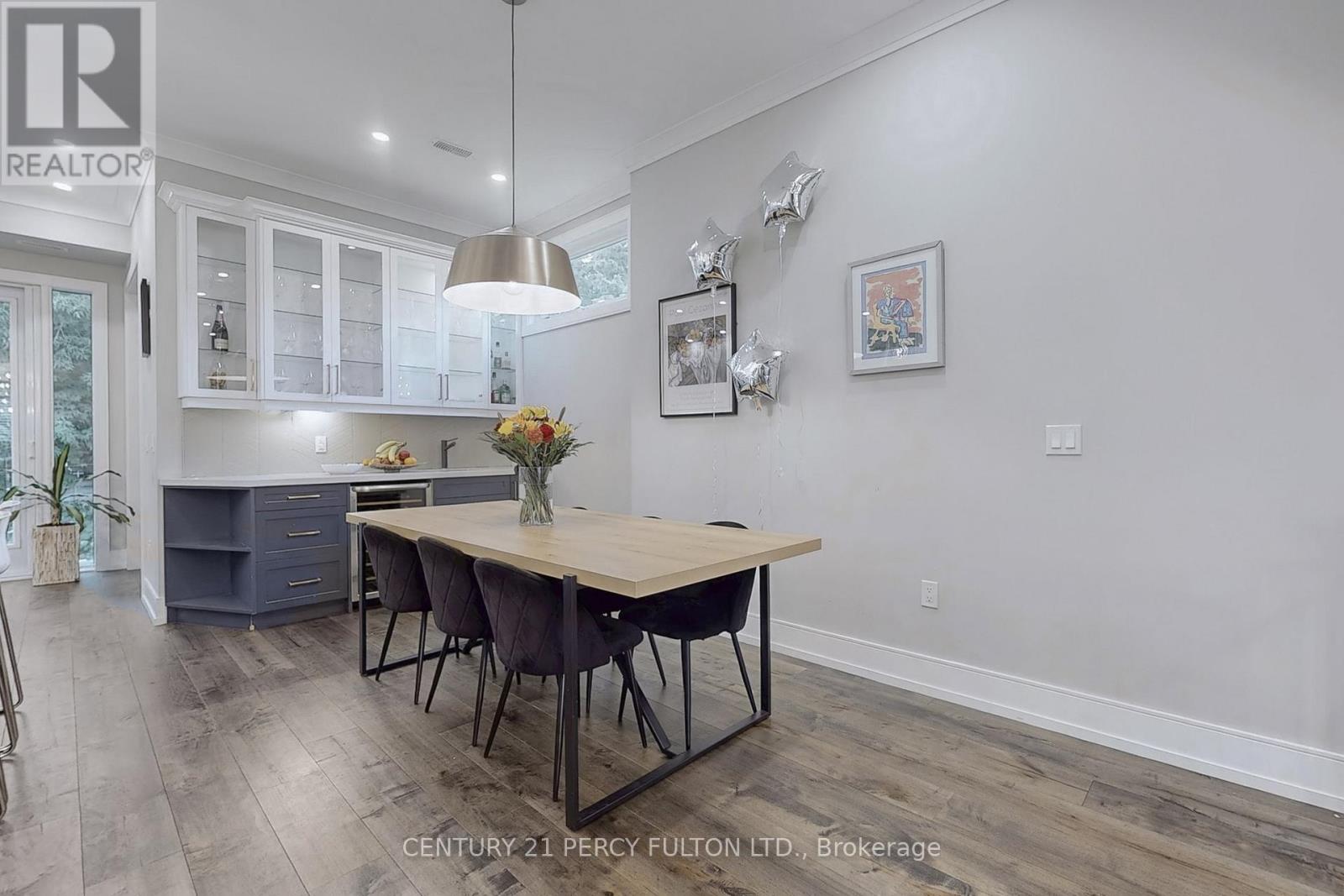 84 Wiley Avenue, Toronto, Ontario  M4J 3W6 - Photo 8 - E12479625
